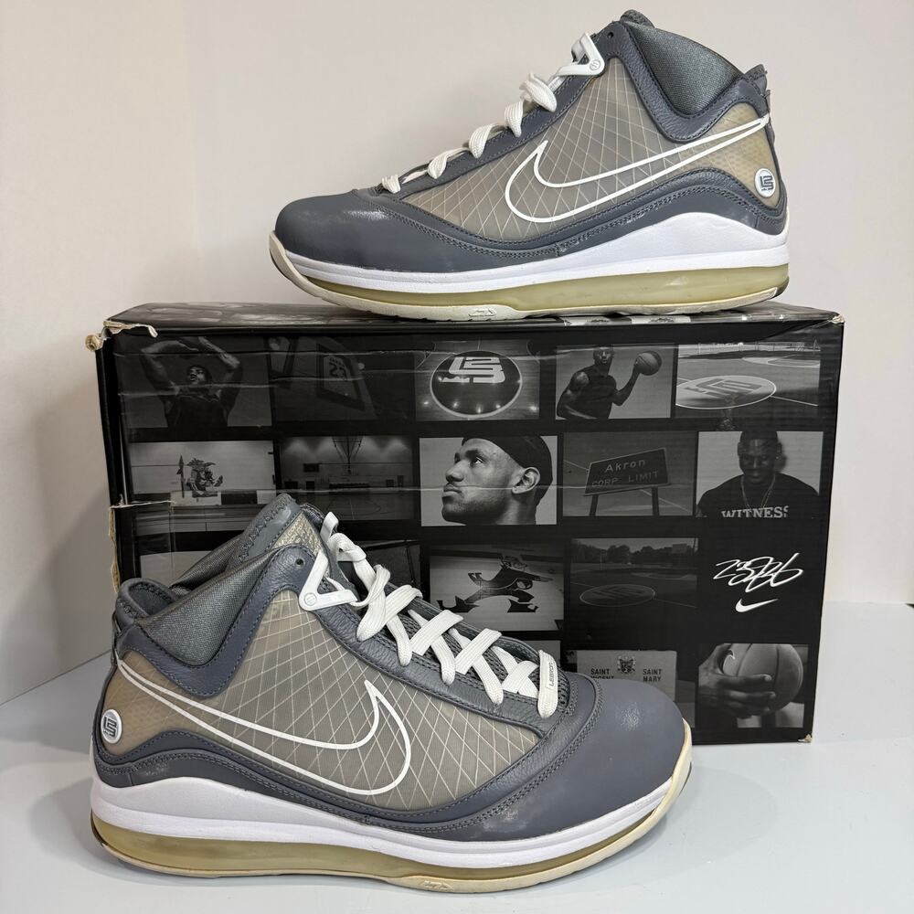Nike LeBron 7 Air Max ‘Cool Grey' 2010 w Box Men’s Size 9.5 - 375664 002